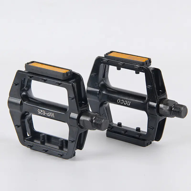 Lightweight Mountain Bike Pedals – Durable & Grip